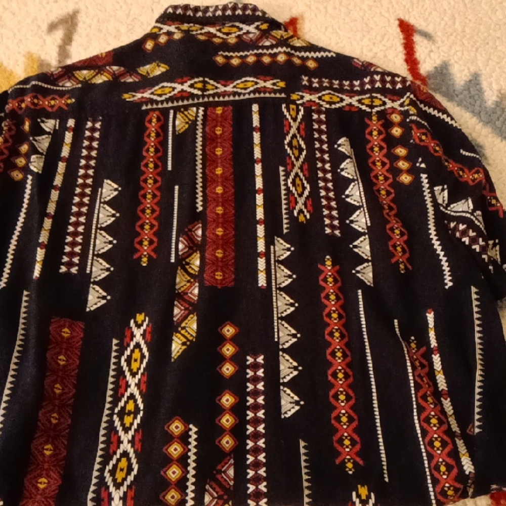 Forever 21 Multicolor Geometric Pattern Shirt - image 3